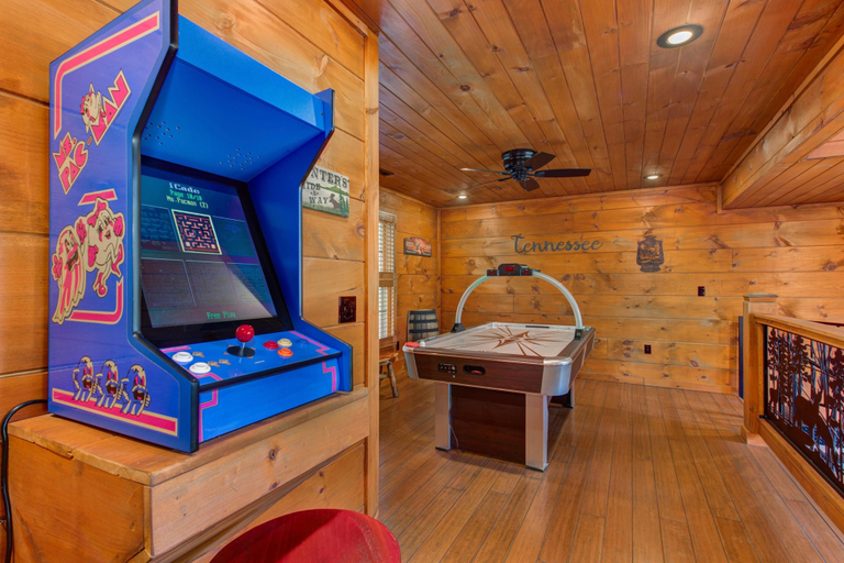 Game room 2, The Buckhorn, Sevier