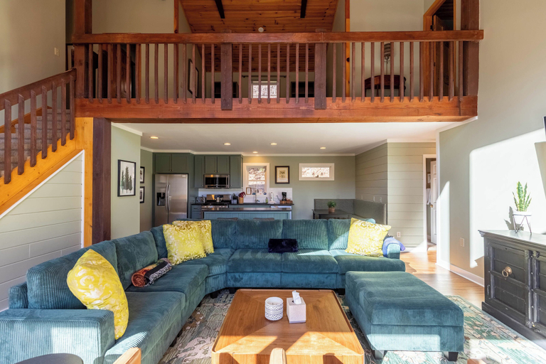 Interior 2, Mountain View Retreat, Watauga