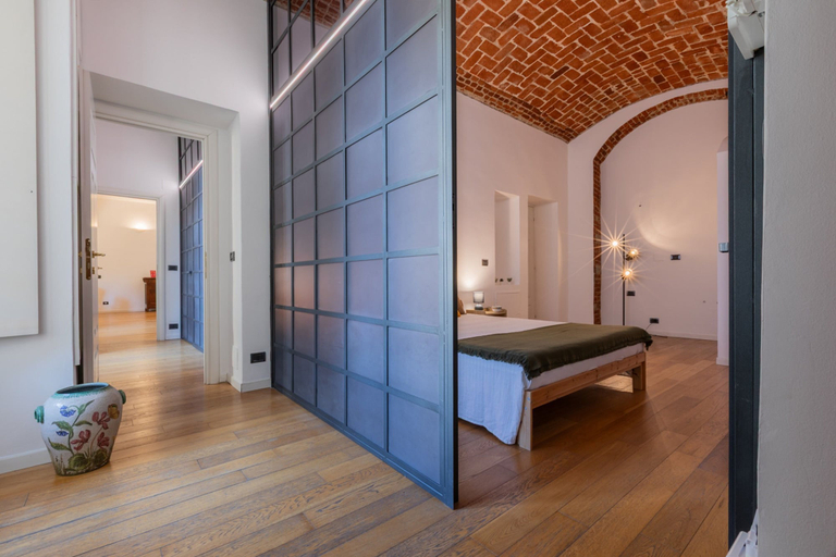 Room 3, Charming Colorful Brick by Wonderful Italy, Torino