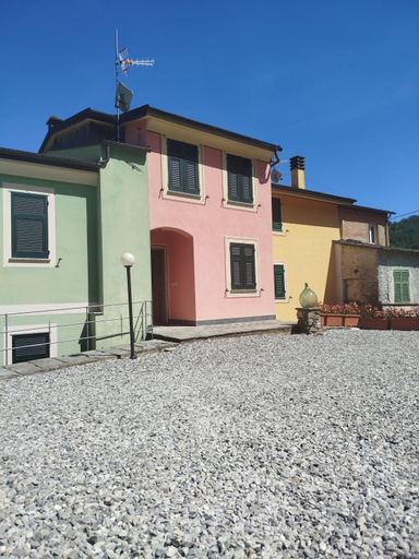 Exterior & Views 4, Agriturismo I FIORI, Genova