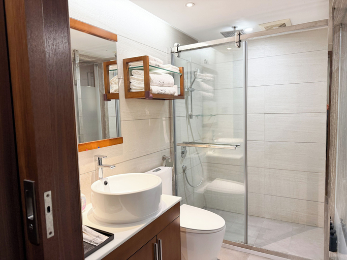 Bathroom 5, Rosie Lodge, Zhangjiajie