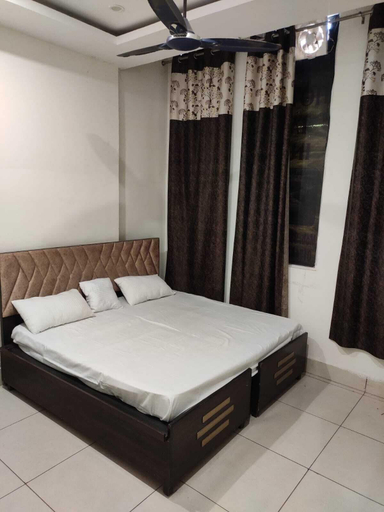 Room 4, Hotel Taj Inn, Kurukshetra