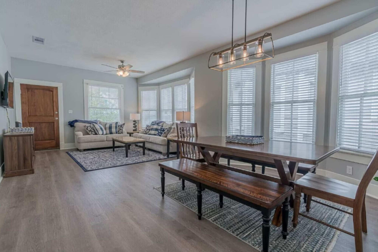 Interior, Uptown Cottage Near Downtown, Galveston