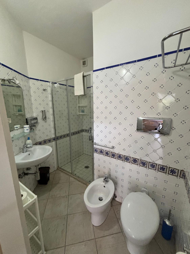 Others 2, Petite Maison - Petits Appartements, Nuoro