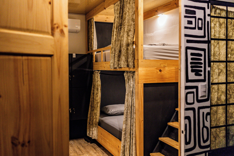 Room 4, Koru Village Boutique Hostel, Osa