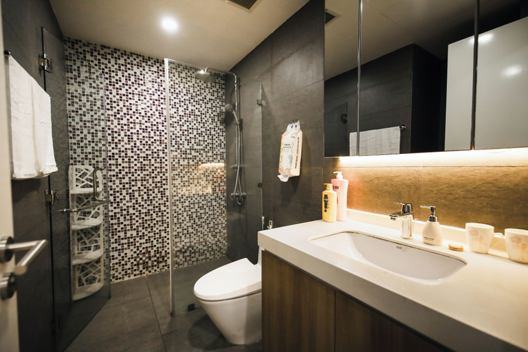 Bathroom 3, Republic Plaza TSN Airport Emily in Town, Ho Chi Minh City