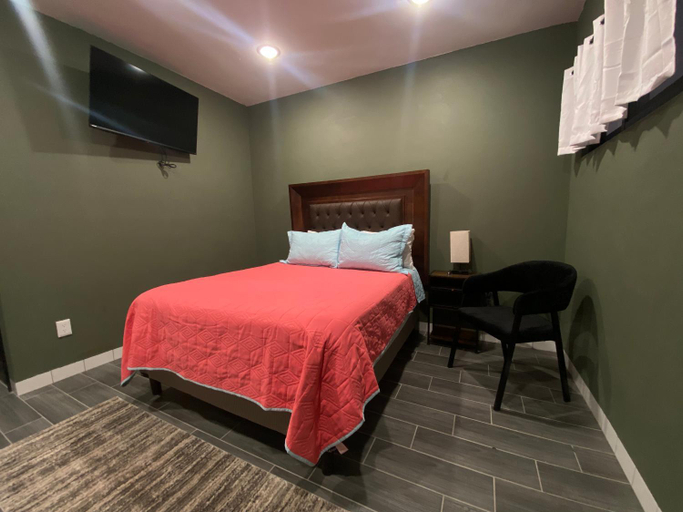 Bedroom 3, Castillo De La Santa Cruz, Guanajuato