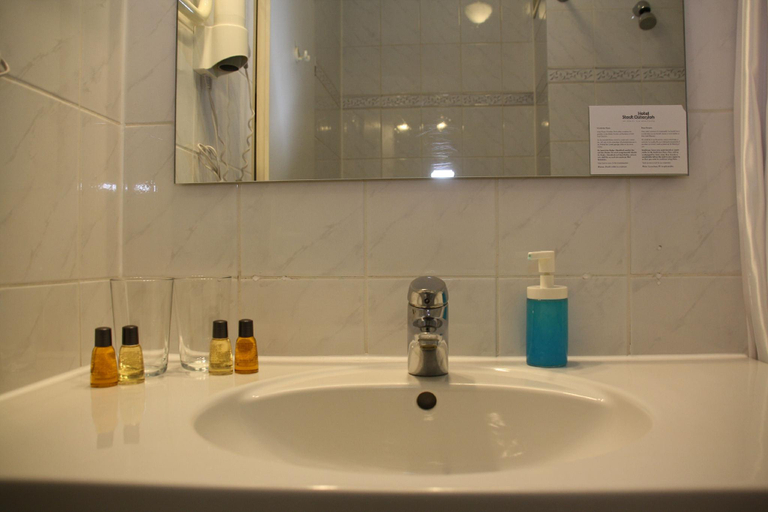 Bathroom 3, FF&E Hotel Stadt Gutersloh, Gütersloh