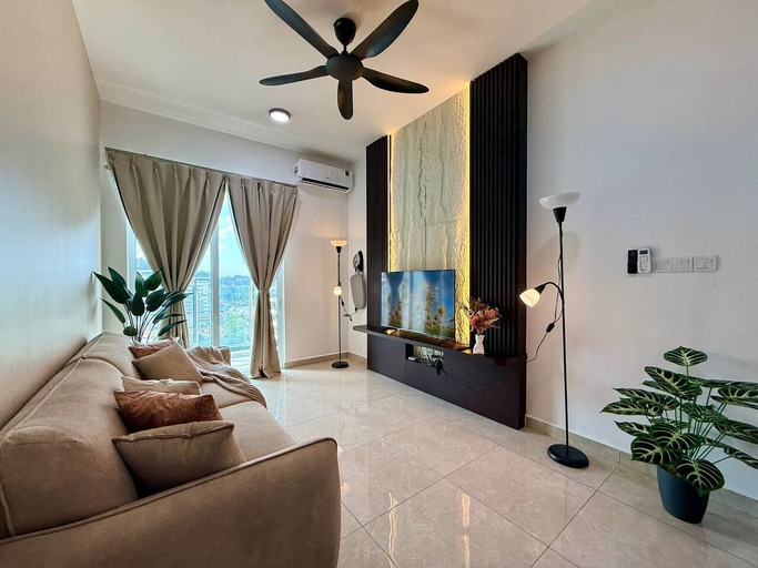 Living area 2, OliveSky Suites Ipoh by Grab A Stay, Kinta