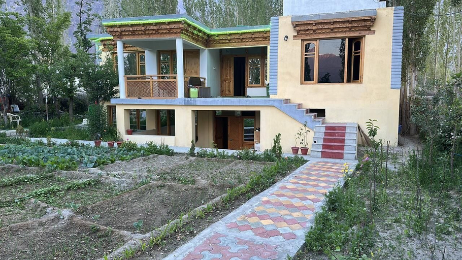 Others 5, Feroz - HomeStay, Leh