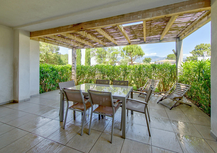 Balcony 4, Corsican Flat With Pergola, Corse-du-Sud