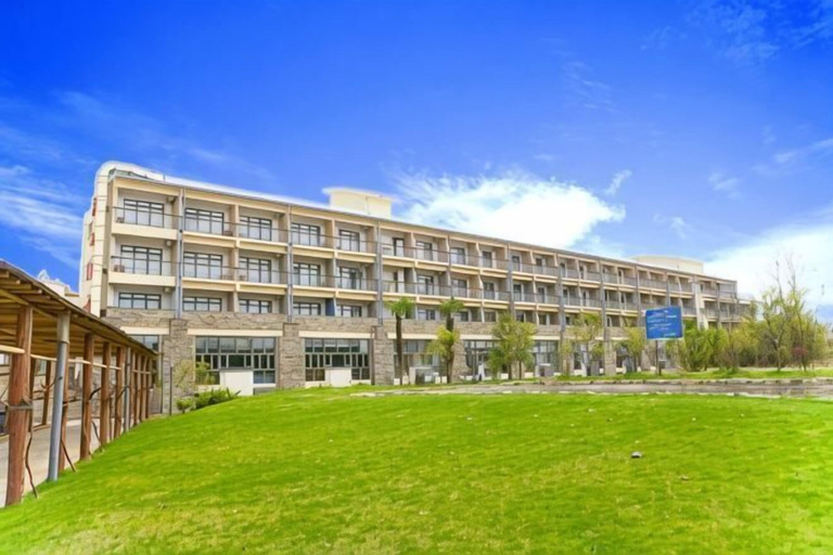 Exterior & Views 2, Huangshan Scholars Conference Hotel, Huangshan