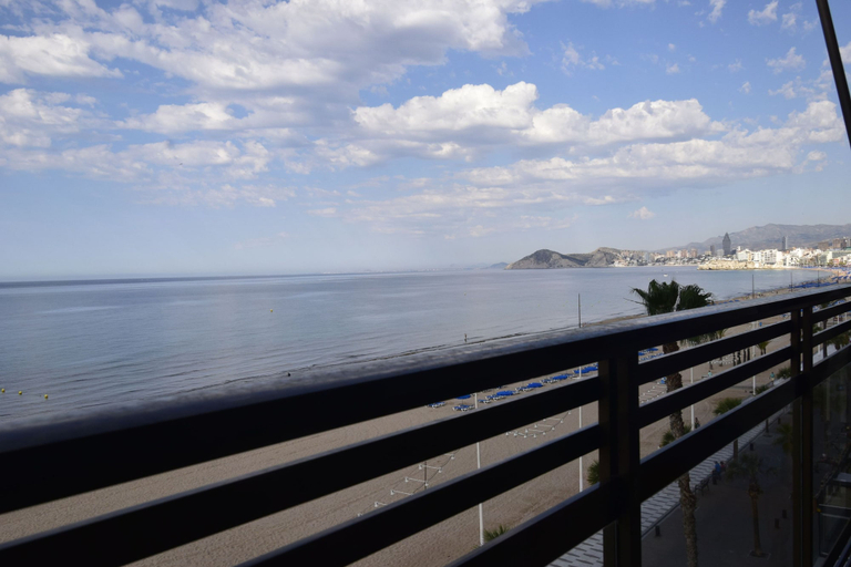 Room 3, Cachirulo 4A in Benidorm, Alicante