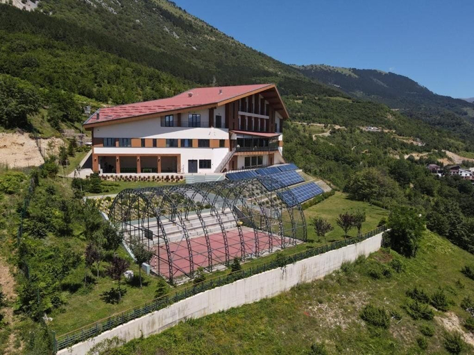 Exterior 3, AbiGreen, Prizren