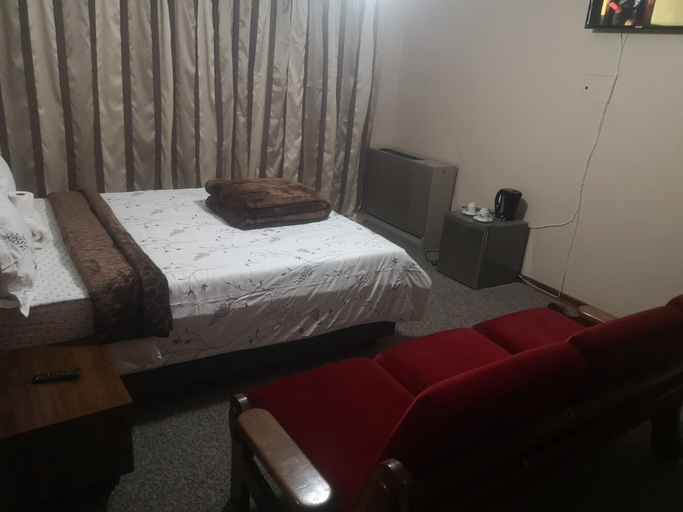 Room 5, A&K Guest House, Mangaung