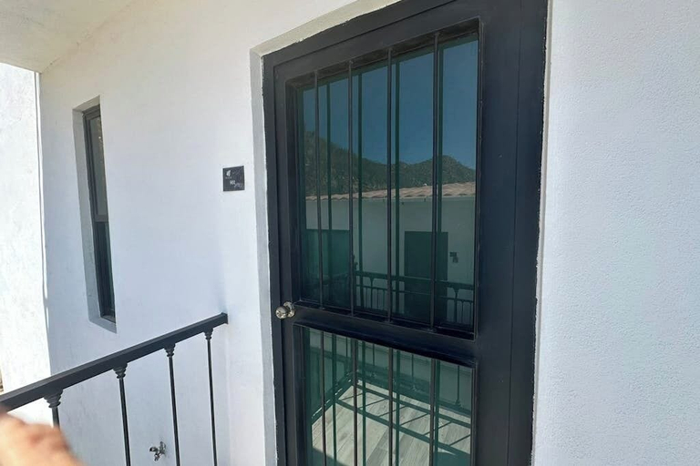 Property grounds, Dog-friendly Loft With Rooftop Infinity Pool, Gym, Balcony & Central AC, La Paz