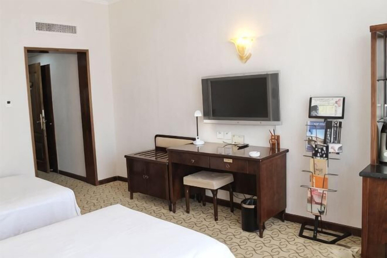 Bedroom 3, New Era Hotel (Shanxi Provincial Government), Taiyuan