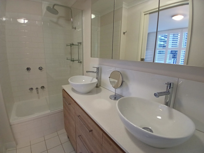 Bathroom 4, ReadySet Apartments at Southbank Condos, Melbourne