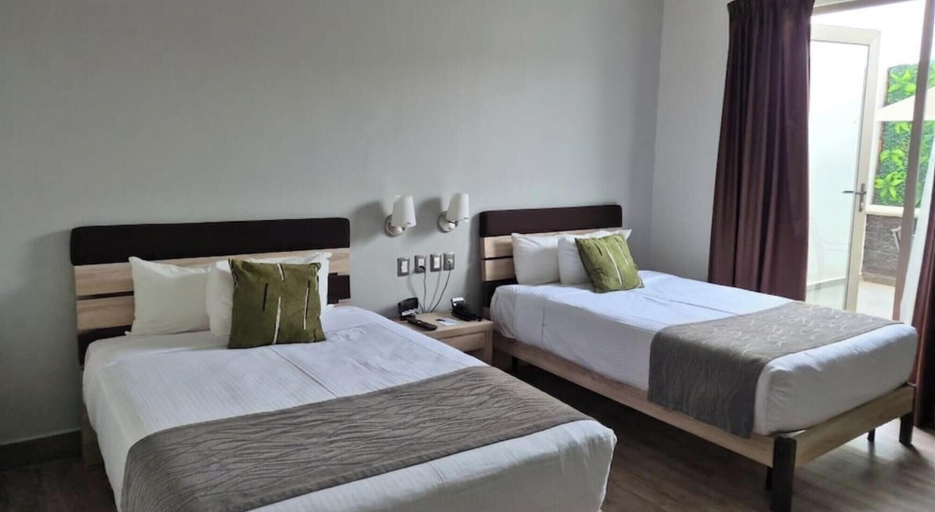 Room 5, Hoteles EJM Premium, Irapuato