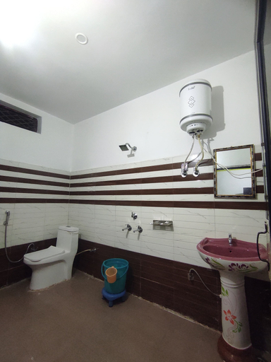 Bathroom 3, Hotal Mount Kedar, Rudraprayag