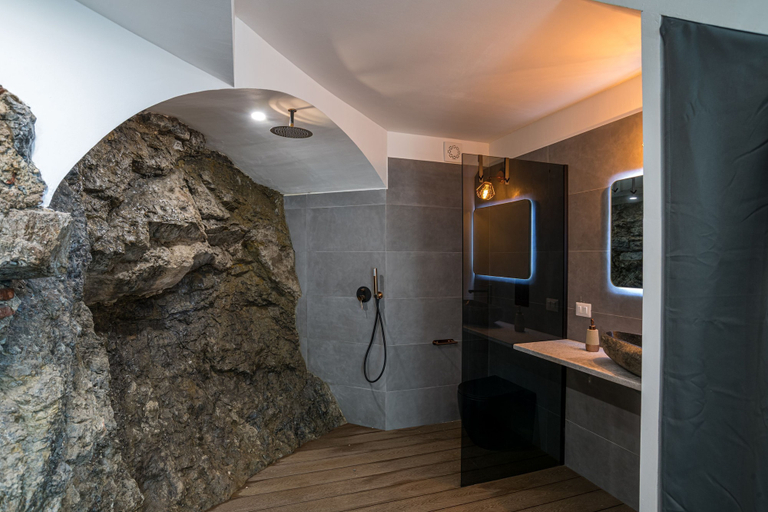Room 5, Sant Anna Deluxe in Menaggio, Como