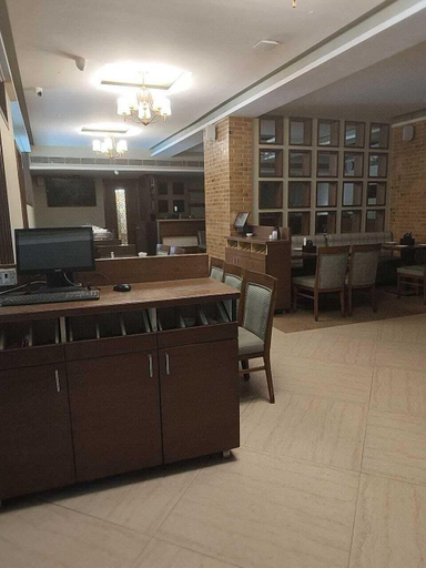 Restaurant, HOTEL MUMBAI HOUSE THANE, Thane