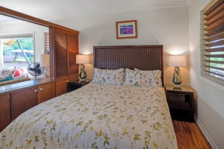 Bedroom 3, Hanalei Colony Resort H4, Kauai