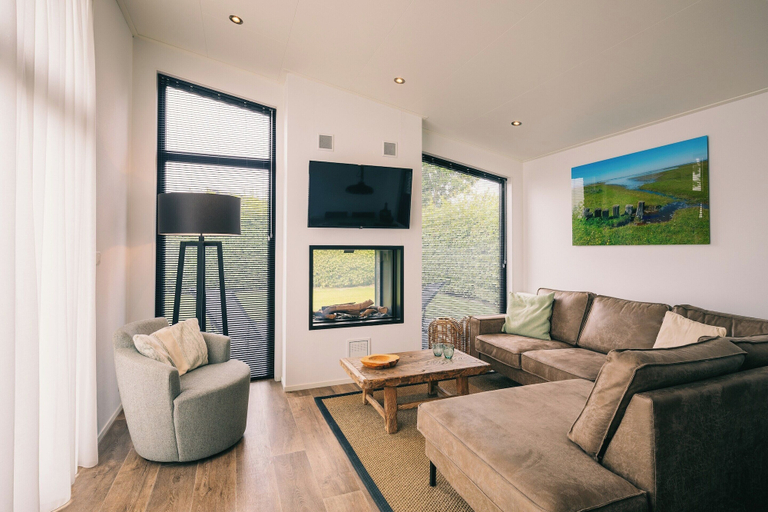 Living room 4, Herkingen Stay Near the Lake, Dirksland