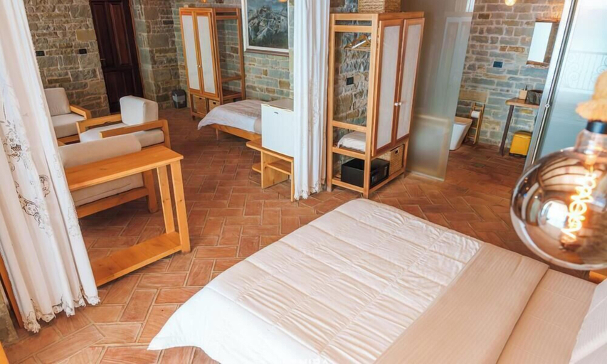 Bedroom 3, Kshira Oasis Qeparo - Boutique Beachfront Suites & Restaurant, Vlorës