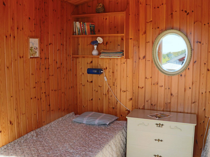 Bedroom 3, 4 Person Holiday Home in Falkenberg, Falkenberg