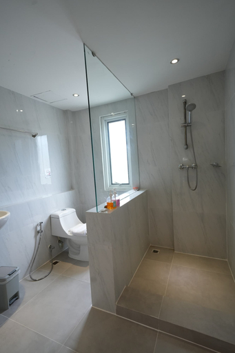 Bathroom 4, JB Boutique, Pattaya
