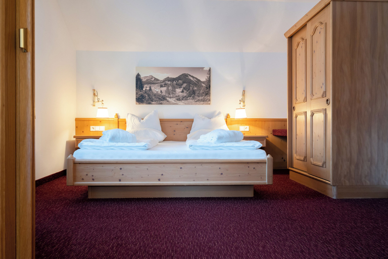 Bedroom 4, DAS Hintersee, Salzburg Umgebung