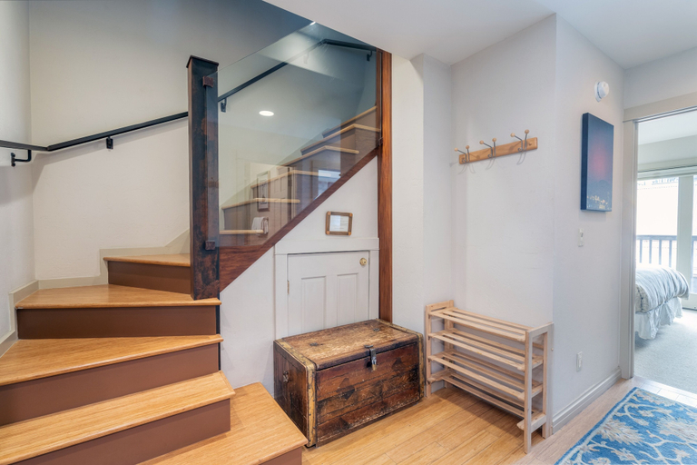 Interior 4, The Heart of Telluride 3 Bedroom Condo, San Miguel