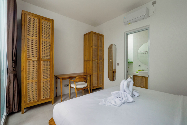 Room 3, Family 2 Bedroom Villa by Seminyak - B13, Denpasar