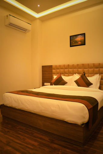 Bedroom 4, Hotel Regal, Amritsar