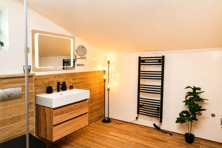 Bathroom 5, Sea Residence Kristina Romantica