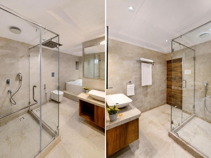 Bathroom 5, Evara - Meraki Inn, Kolkata