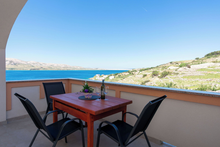 Others 5, Apartments Poolhouse, Novalja