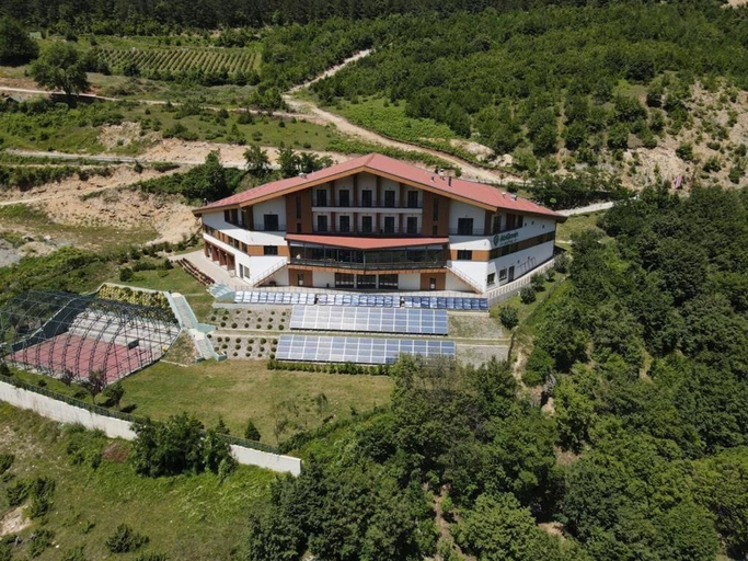 Exterior 4, AbiGreen, Prizren