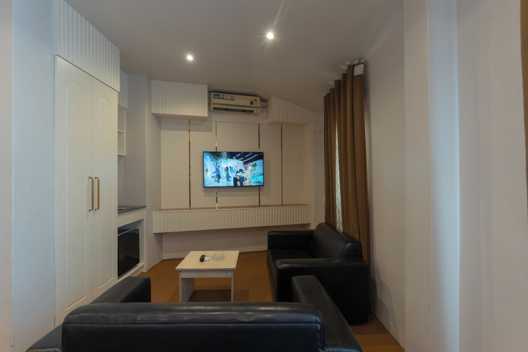 Others 5, The Grand Hotel, Aizawl