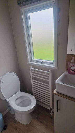Bathroom 5, 3 Bed - Sleeps 8 - Family & Pet Friendly, Lincolnshire