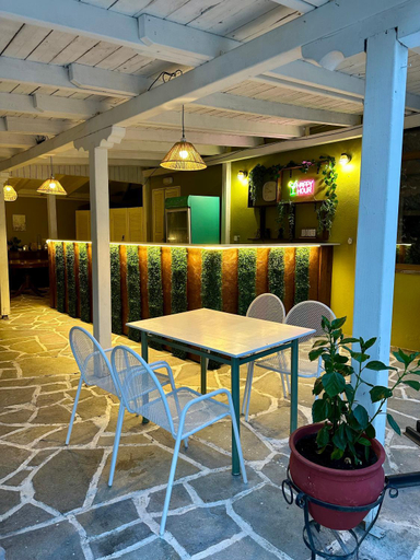 Food & Drinks 3, Artes Olive Haven, Central Macedonia