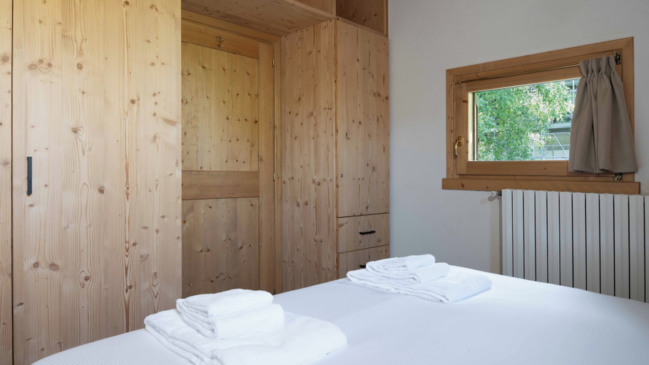 Interior 2, Feleit 9, Sondrio