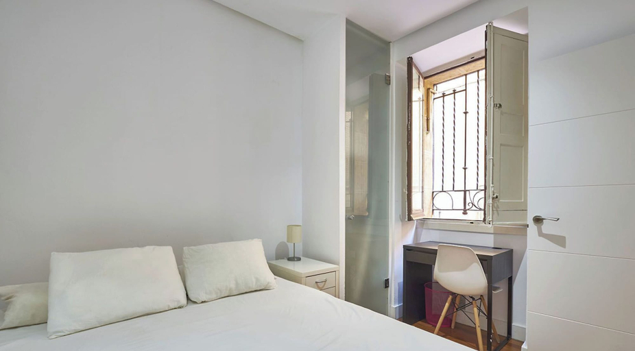 Room 5, Madrid - Apartment - City Center - Sleeps 4, Madrid