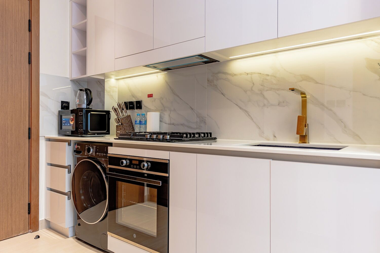 Private kitchen 2, Sophisticated Studio Escape in JVC, Dubai