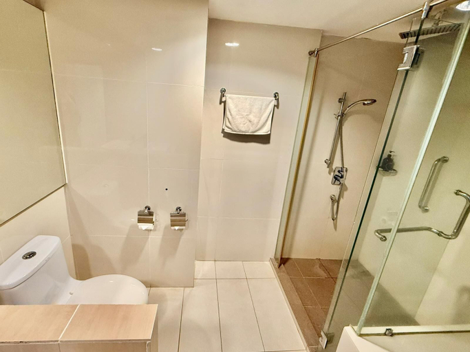 Bathroom 5, Century Langkasuka Resort Langkawi, Langkawi