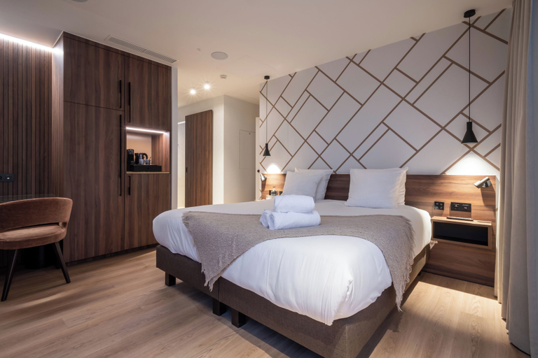 Bedroom 5, One Two Four Hotel & Spa, Oost-Vlaanderen