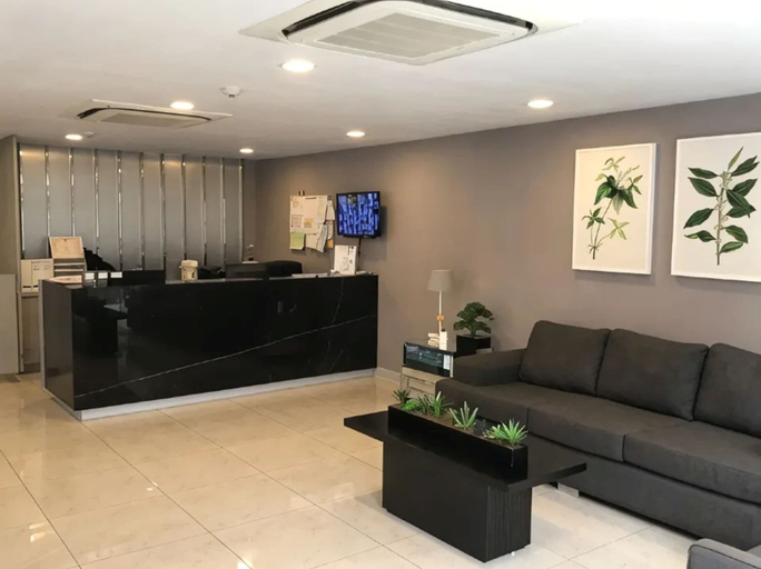 Others 5, LKN Grand Ratchathewi, Pathum Wan