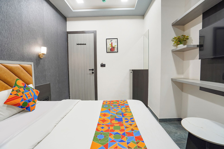 Room 5, Fabhotel Sawariya, Ahmadabad