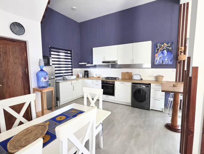 Others 5, Luxury Villa - Pool - 5 min to Jambiani Beach - Free WiFi, Kusini